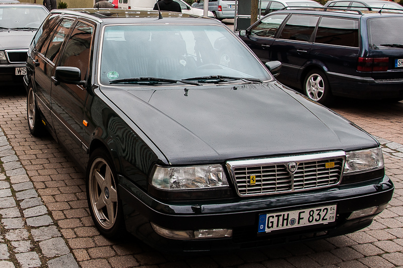 Thema Station Wagon: Umbau auf den Ferrari-Motor.