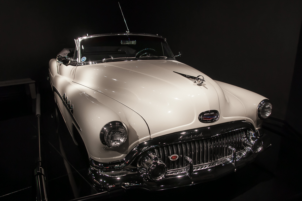 Buick Roadmaster Convertible Coupe, 1951