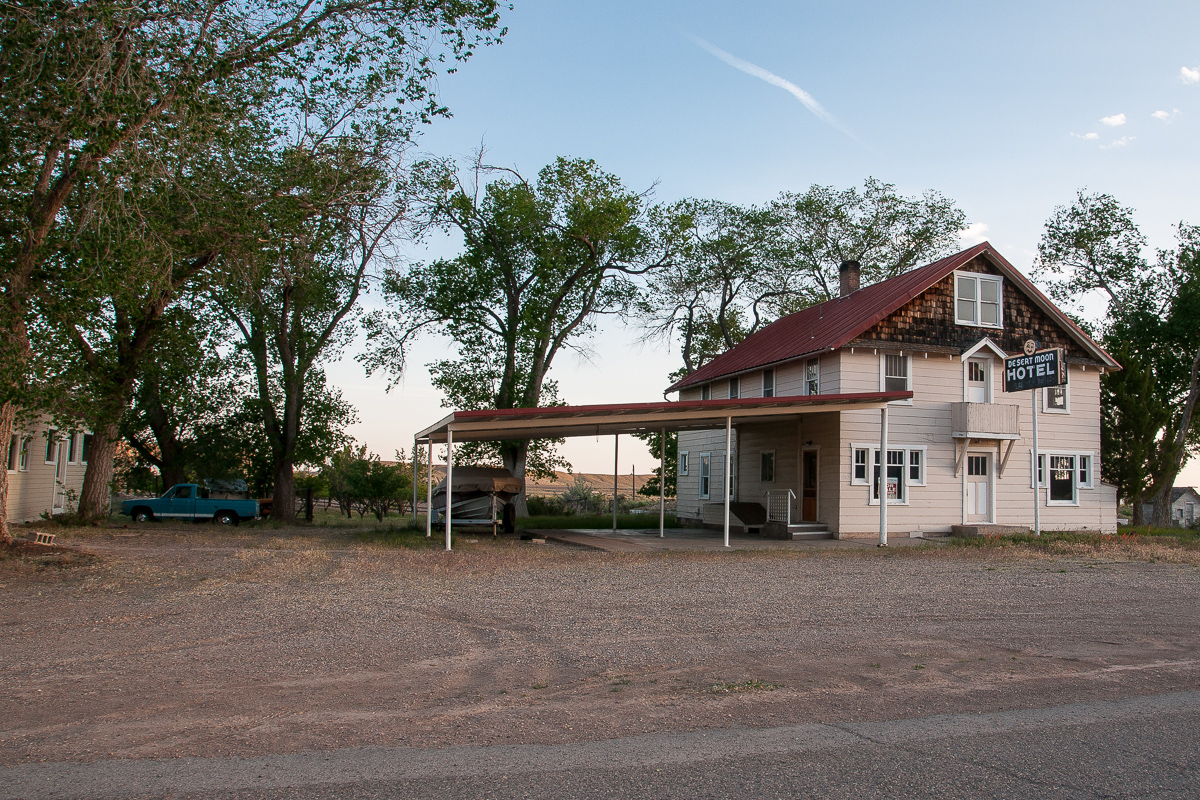 Desert Moon Hotel, Thompson Springs