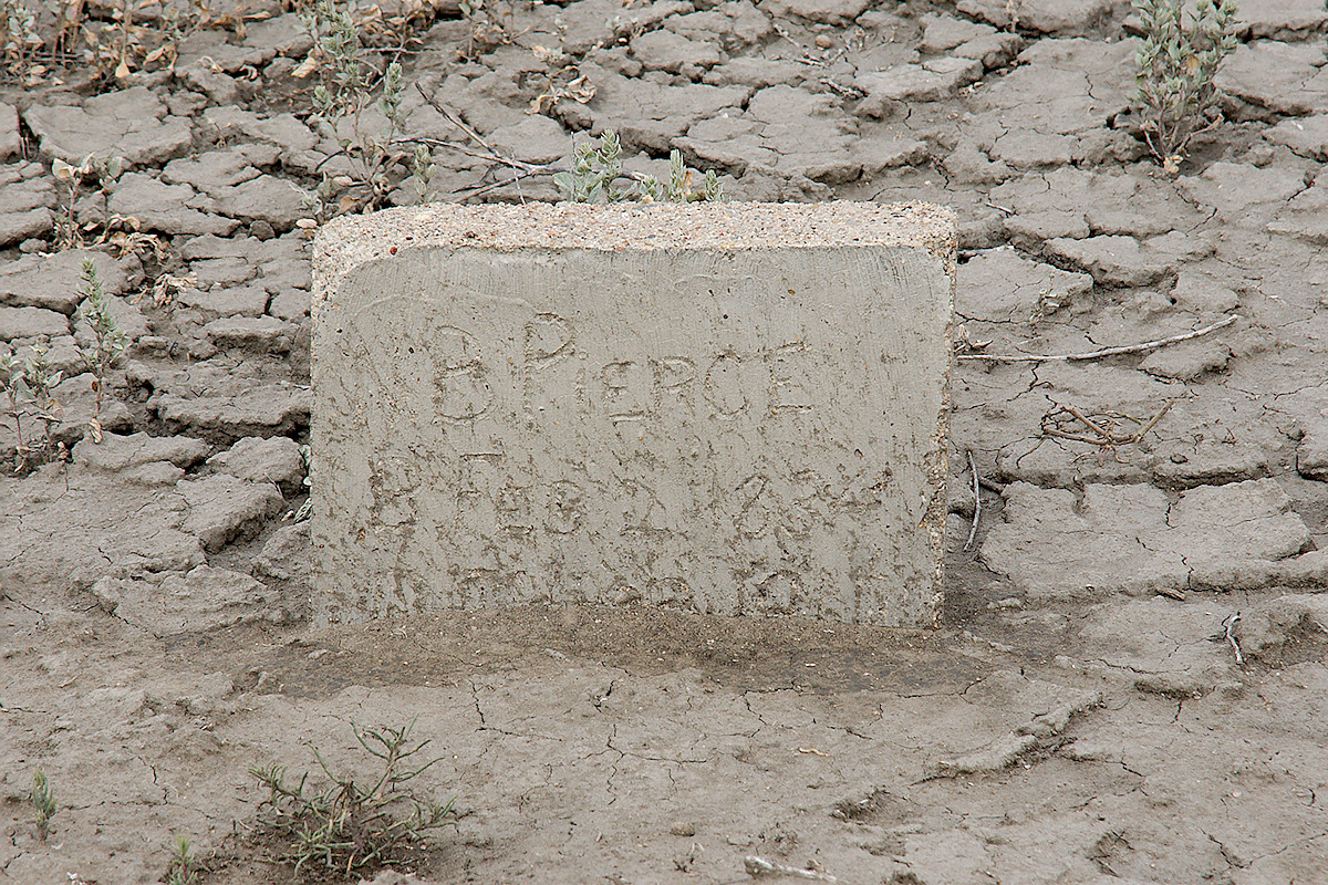 Giles Cemetary