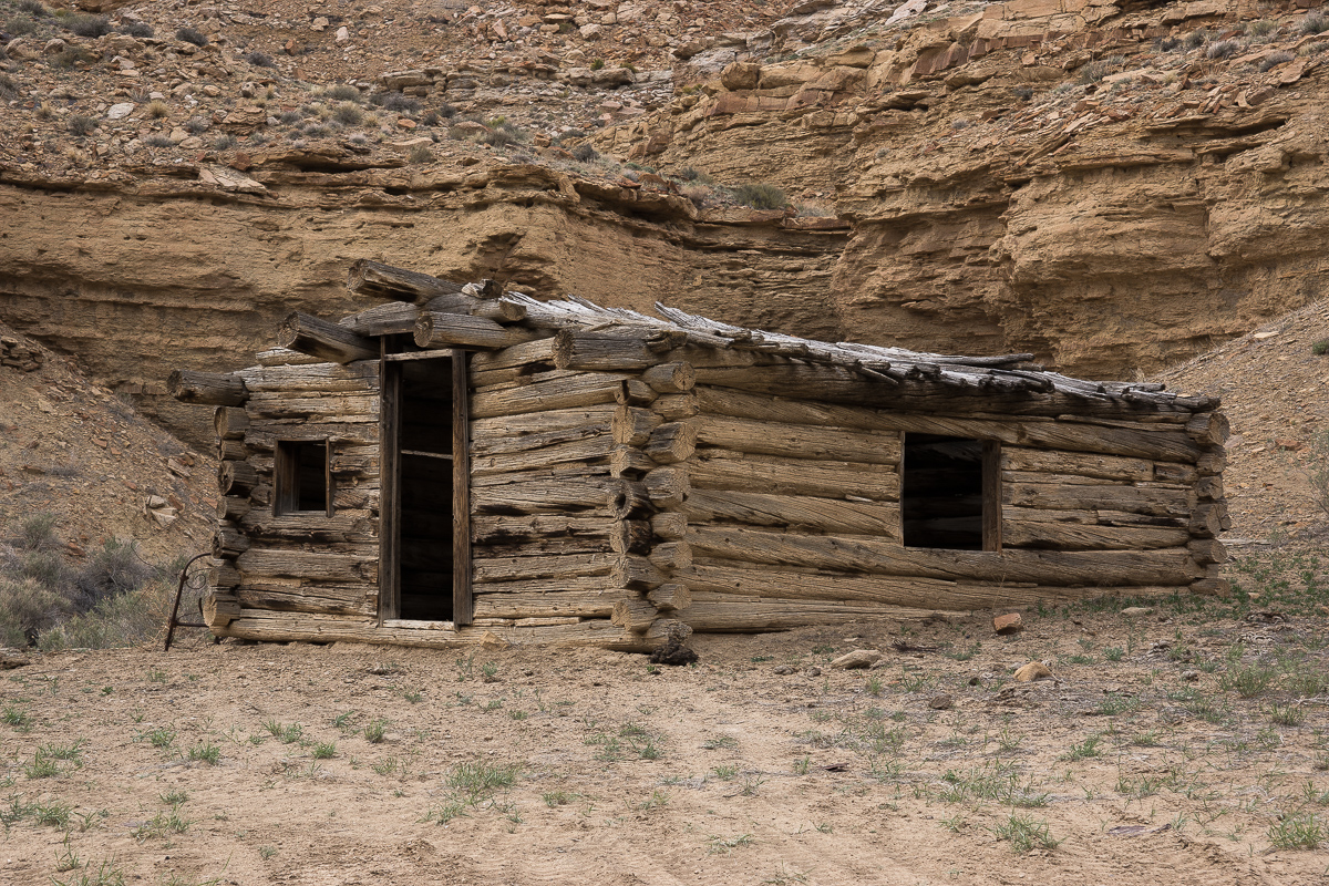 Horse Canyon Log Cabin