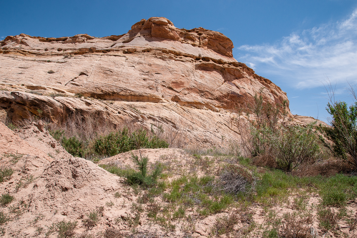 Dirty Devil River Cliffs