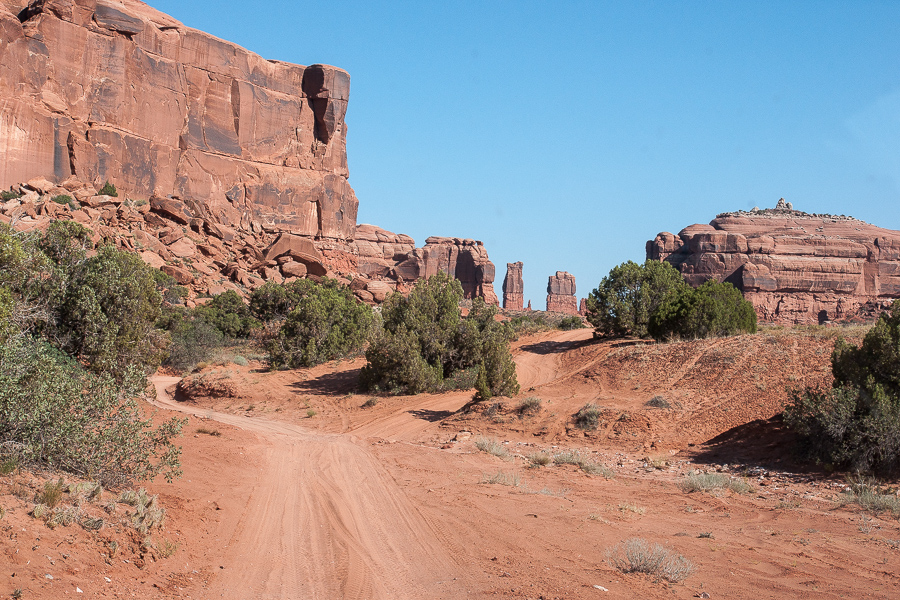 Tusher Wash, Determination Towers