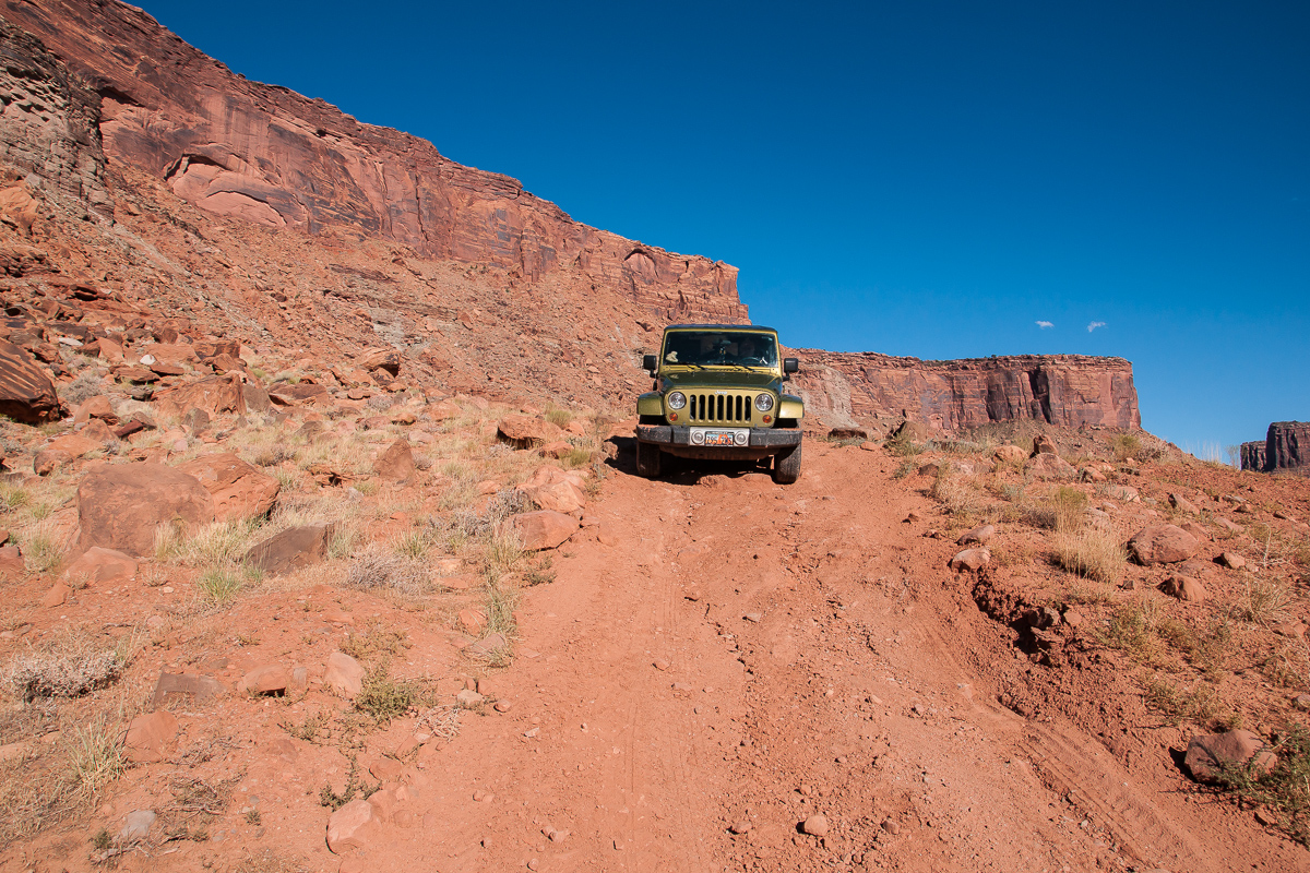 Jeep Wrangler im Kane Creek Canyon