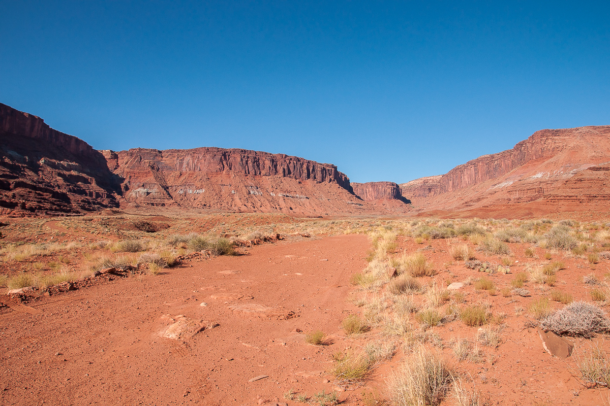 Lockhart Basin Road