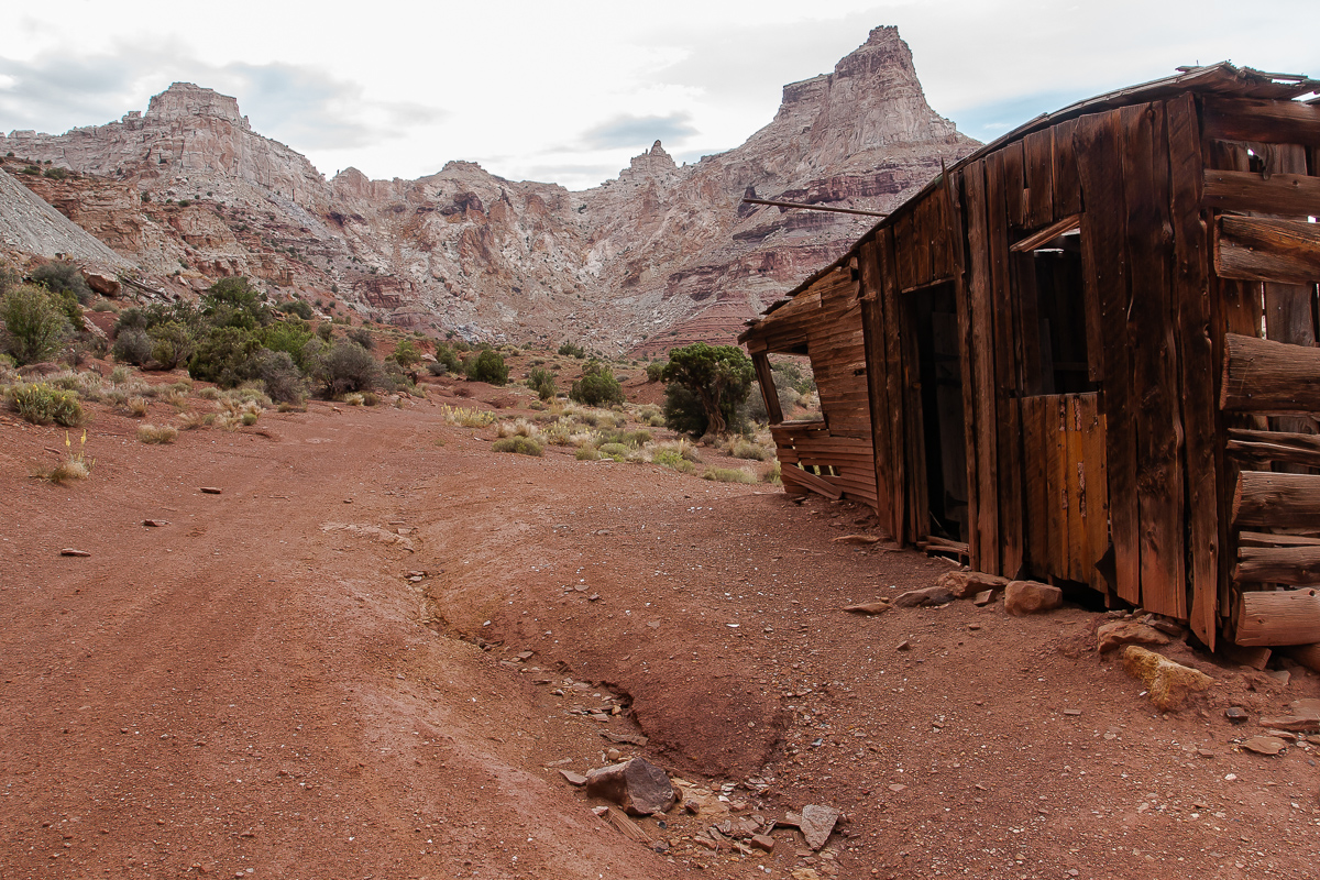 North Temple Mountain und Temple Mountain