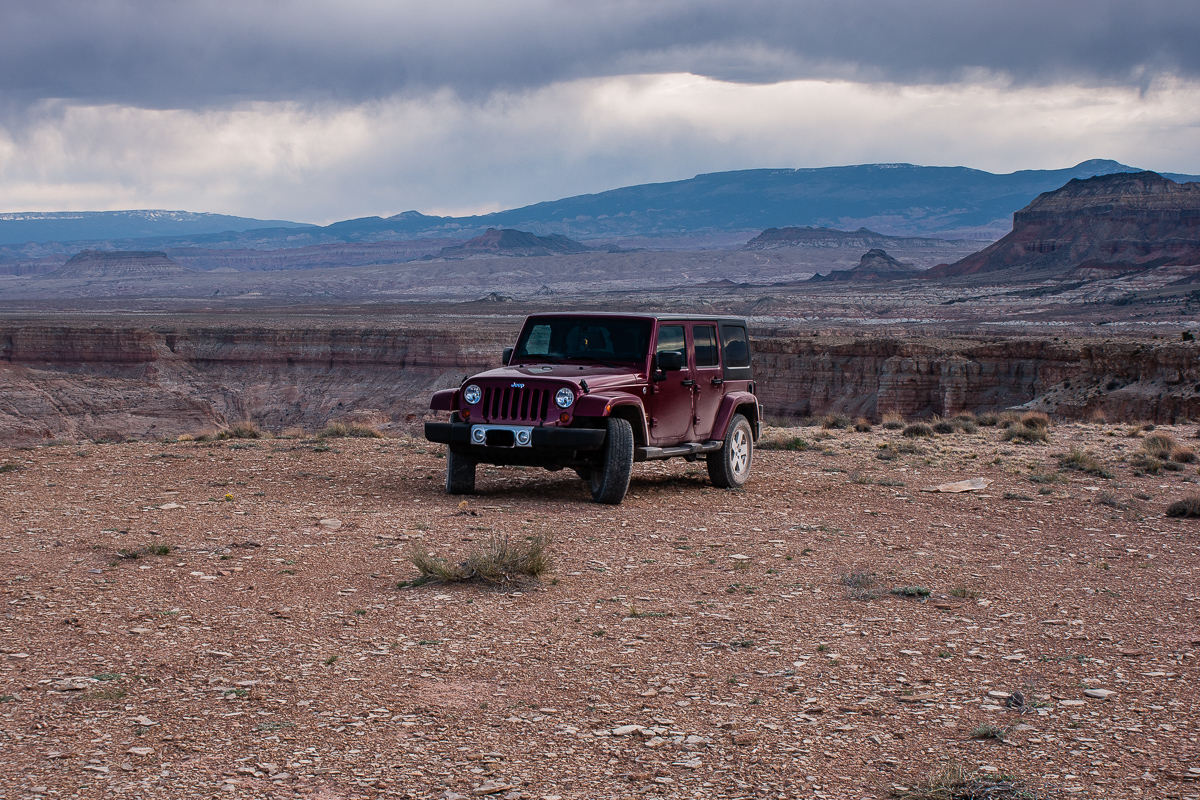 am Chimney Canyon Overlook